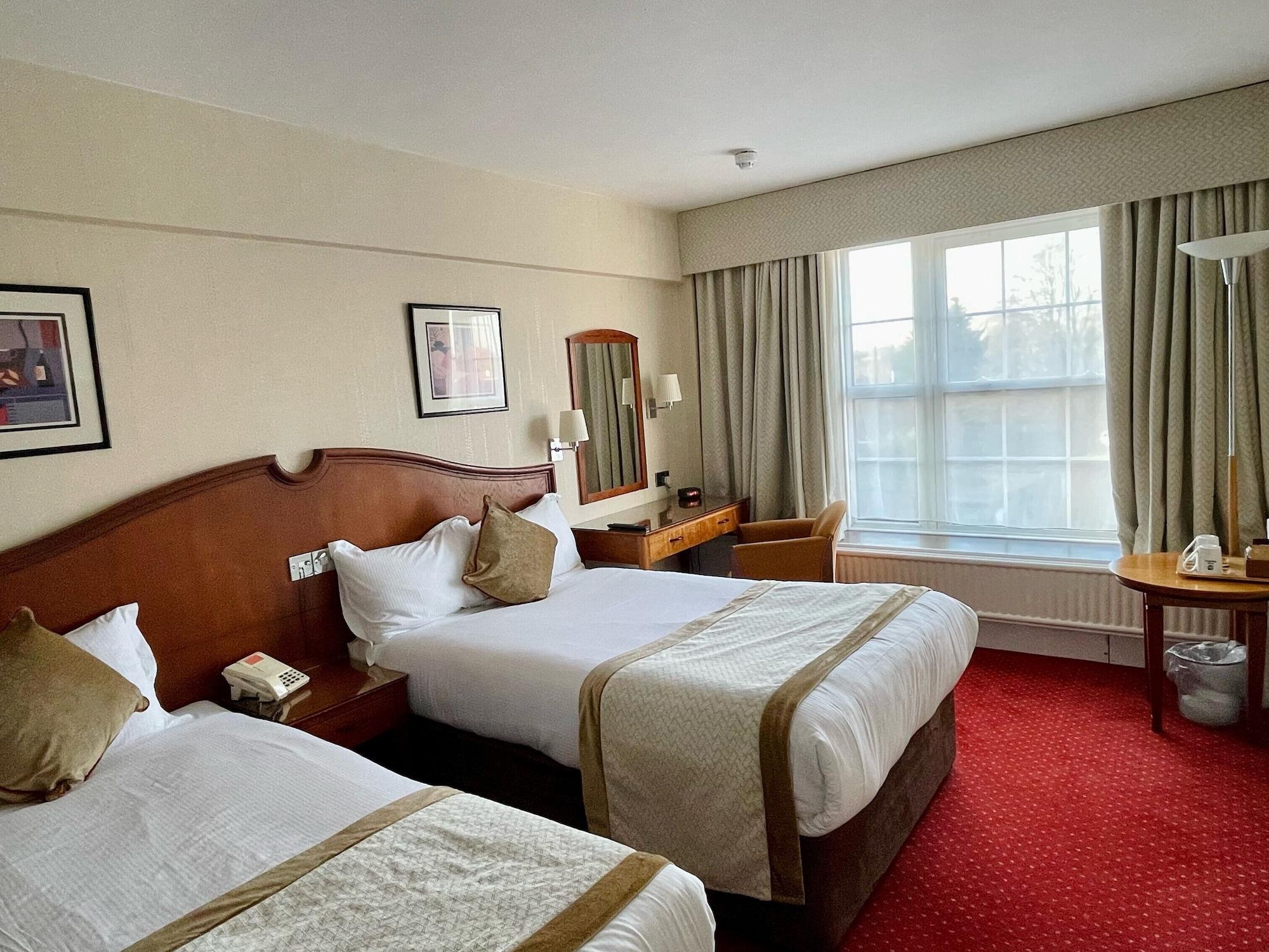 Best Western Homestead Court Hotel Welwyn Garden City Ngoại thất bức ảnh