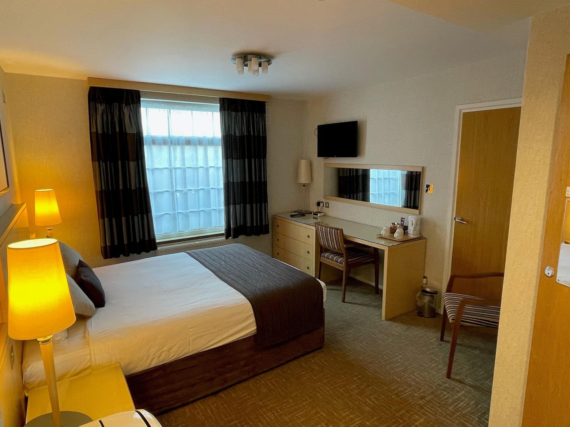Best Western Homestead Court Hotel Welwyn Garden City Ngoại thất bức ảnh