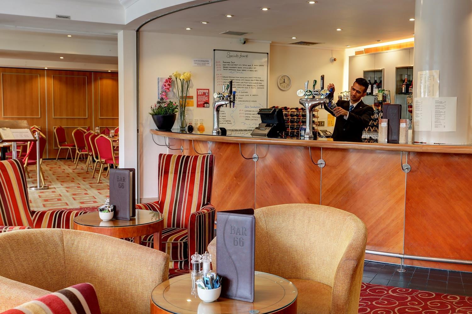 Best Western Homestead Court Hotel Welwyn Garden City Ngoại thất bức ảnh